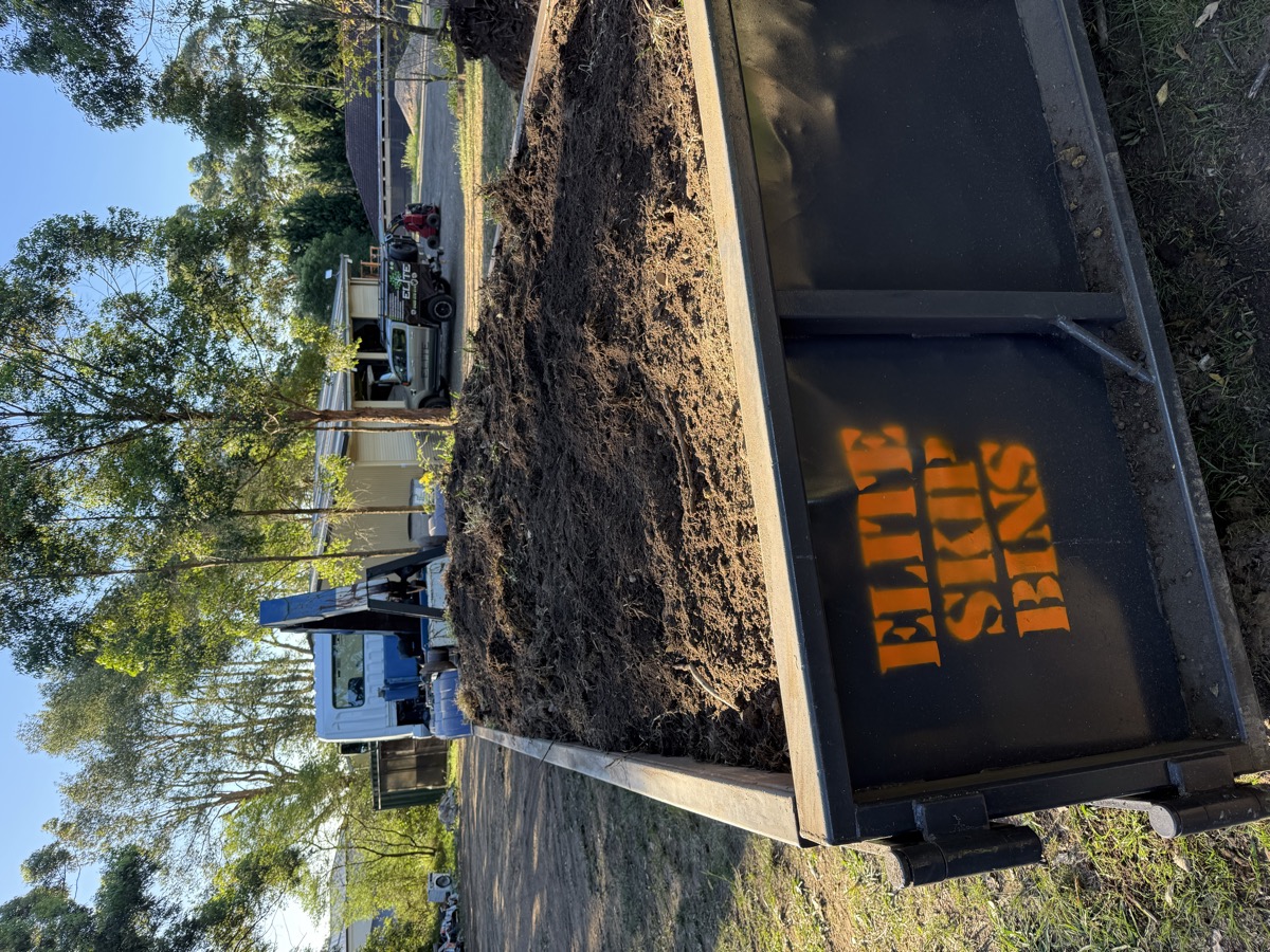 Hook bin hire and haulage